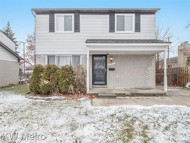 29513 Brentwood St photo 1