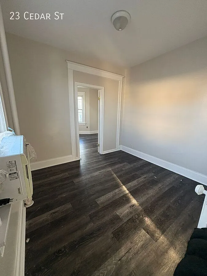 3 bed, $2,700 — Photo 1