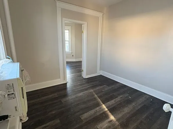 23 Cedar St, Yonkers, NY 10701