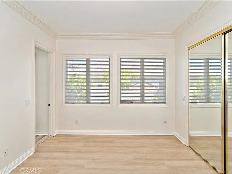 19 Santa Rosa — Photo 23