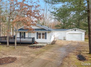 1745 Macdougall Dr, Allegan, MI 49010