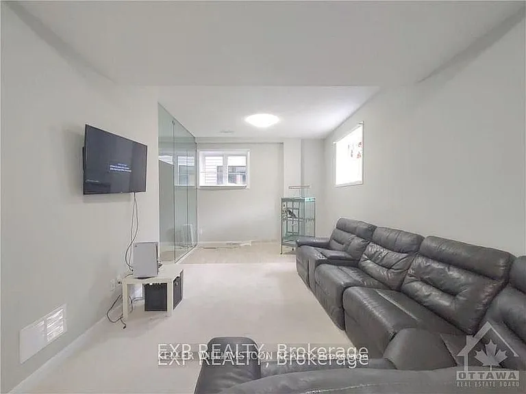 43 Sweet Pea Way — Photo 24