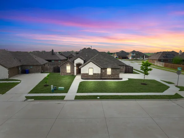 1925 Meadowlark Ln, Royse City, TX 75189