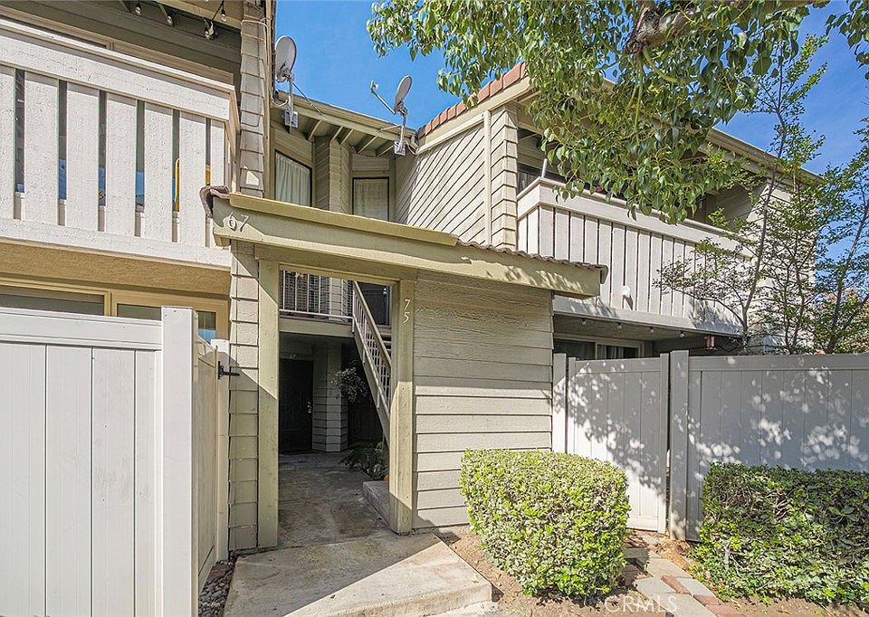 1st image of 75 Country Mile Rd