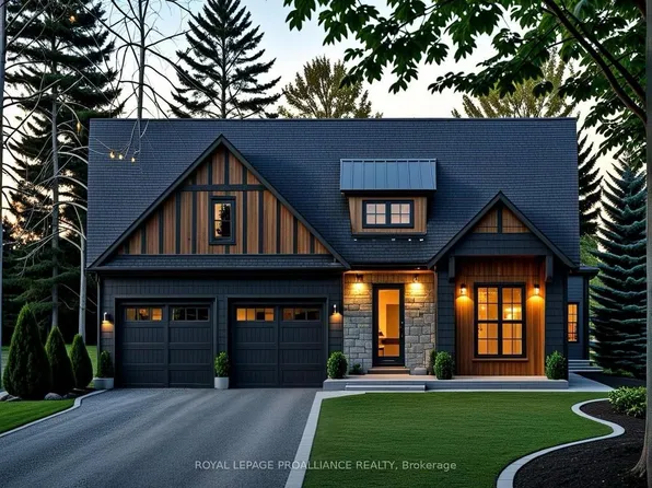 24 Deerview Dr, Quinte West, ON K8V 0L8