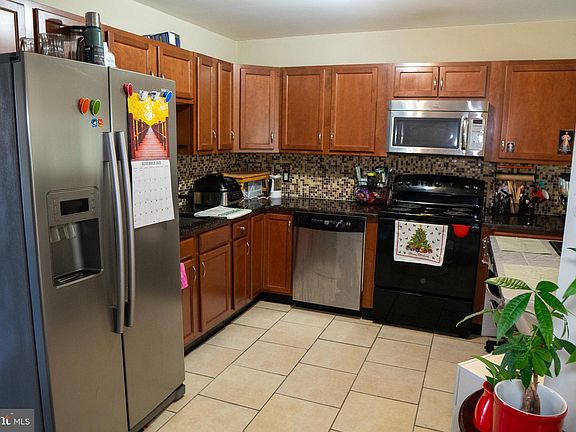 4th image of 1003 Talcon Dr