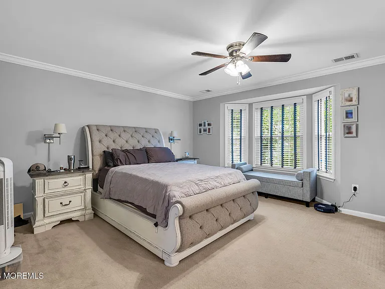196 Shinnecock Dr — Photo 15