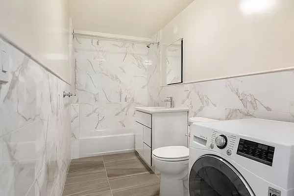 Rented by Level Group | media 7