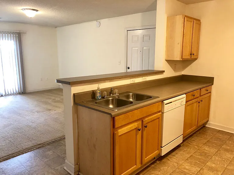 701 Harts Cove Way — Photo 14