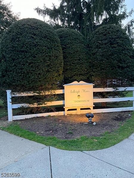 1st image of 349 Bloomfield Ave #124
