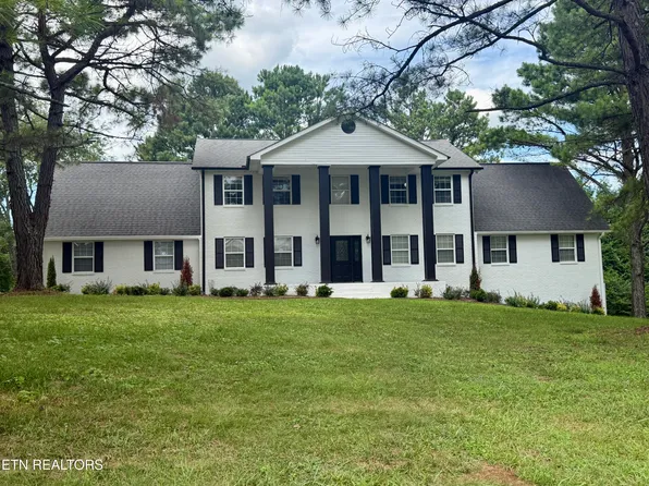 12801 Peach View Dr, Knoxville, TN 37922
