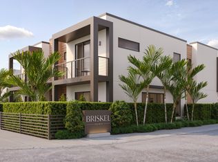 6813 NE Briskel Pointe Drive, Boca Raton, FL 33487