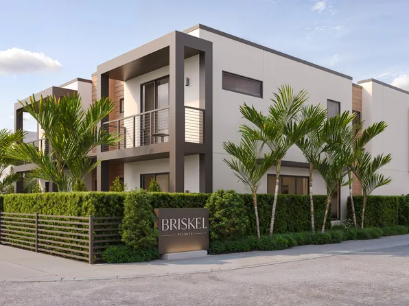 6813 NE Briskel Pointe Drive, Boca Raton, FL 33487