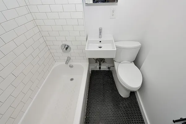 Rented by Owner | media 15