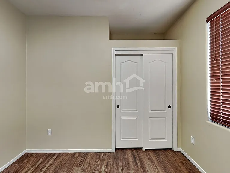 5561 S Lemon Tree Dr — Photo 16
