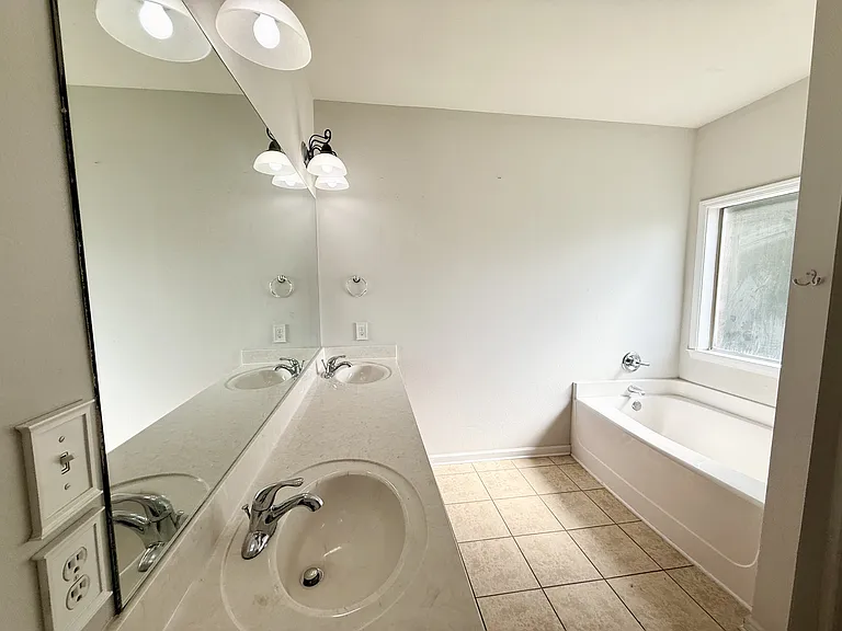 3821 Branford Ct — Photo 14