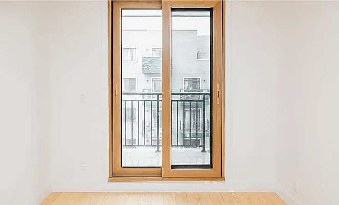 Rented by Oxford Property Group | media 25