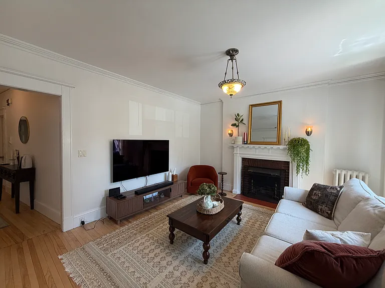 88 Prescott St — Photo 4