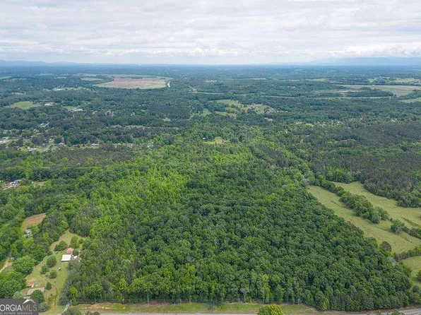 2148 Red Bud Rd NE, Calhoun, GA 30701