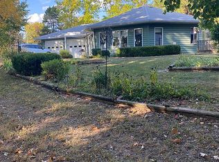 17848 Stewart Dr, Boonville, MO 65233