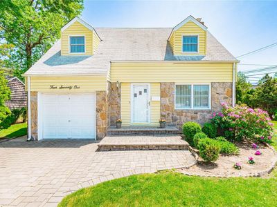 471 N Grove Street, Valley Stream, NY, 11580