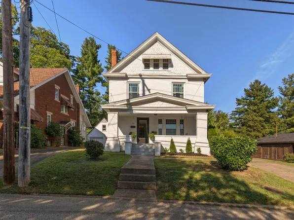 1716 Crestmont Dr, Huntington, WV 25701