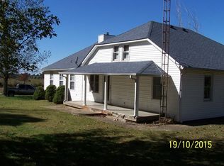 320 Ollie Rd, Mammoth Cave, KY 42259