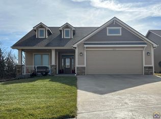 6023 SW 4th St, Topeka, KS 66615