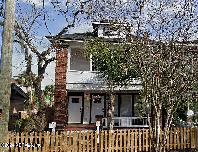 1st image of 1743 LAURA Street