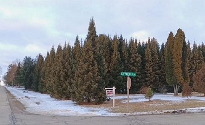 1st image of Greenfield Dr #1