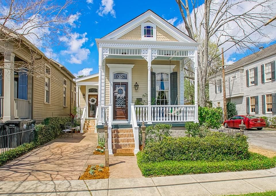 1st image of 638 Eleonore St