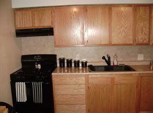 1703 N Oakcrest Ave, Decatur, IL 62526