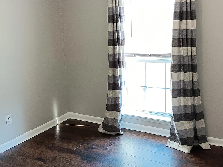 811 Netherlands Dr — Photo 18
