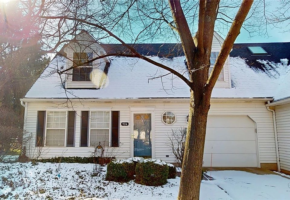 1st image of 936 Bristol Ln #49