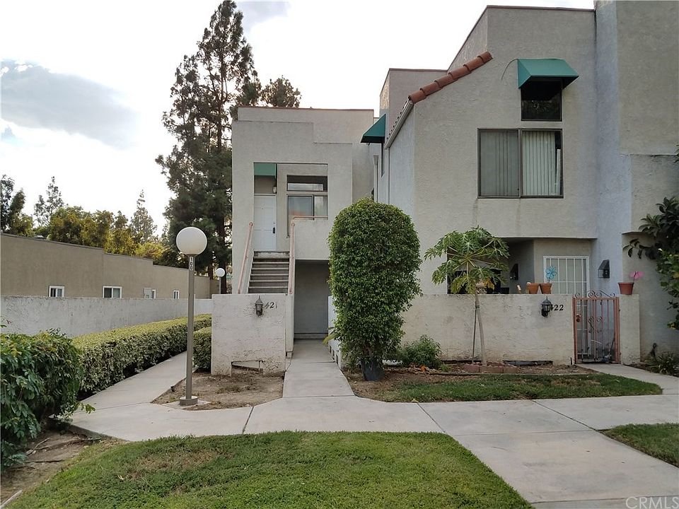 1st image of 421 Park Shadow Ct