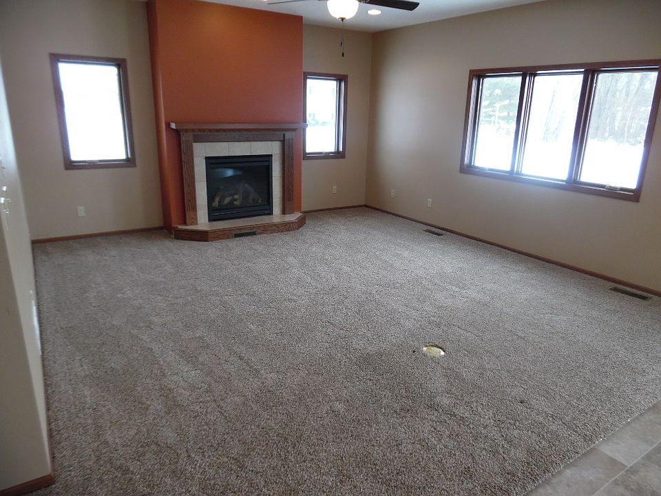 2nd image of 1724 Keystone Drive