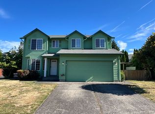 916 NW 148th St, Vancouver, WA 98685