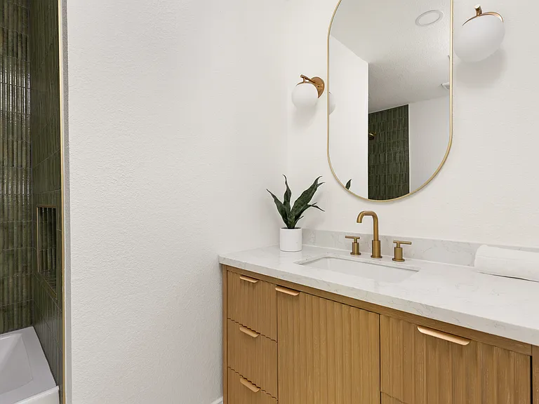 8708 Cretys Cv — Photo 30