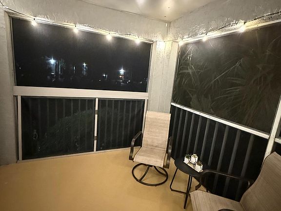 Patio, where is also located the laundry room.