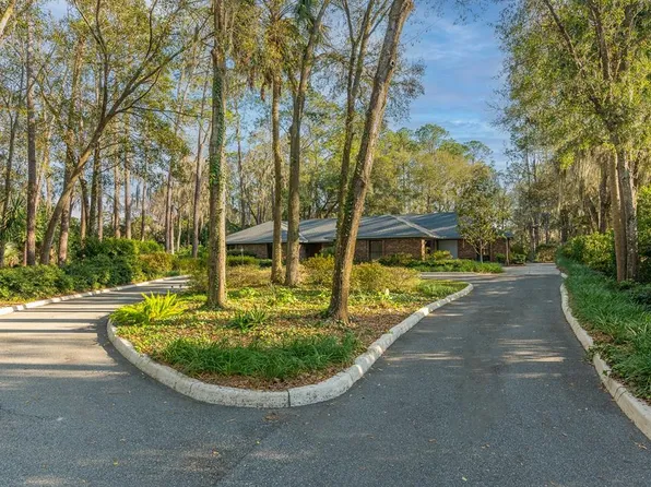 3718 SW 65th Ln, Gainesville, FL 32608