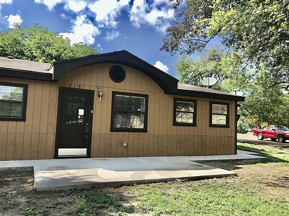 2nd image of 215 El Verde Ln
