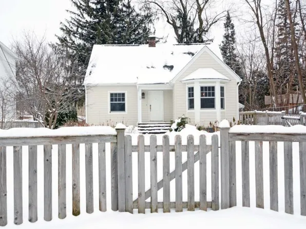 80 Grove St, Saint Paul, MN 55115