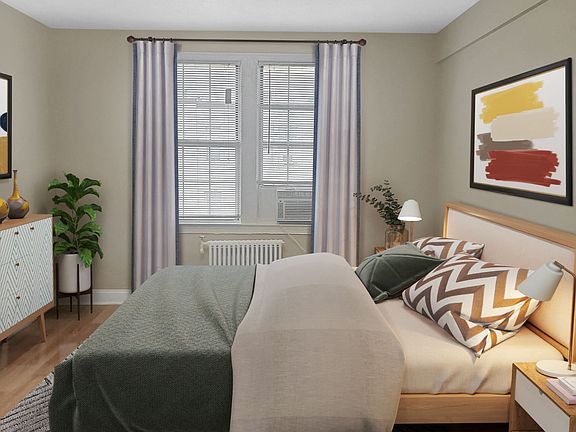 Bedroom (virtually staged)