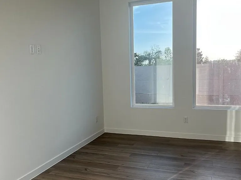 4045 Centennial Ridge Dr — Photo 4