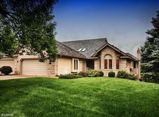 10337 Normandy Crst, Eden Prairie, MN 55347