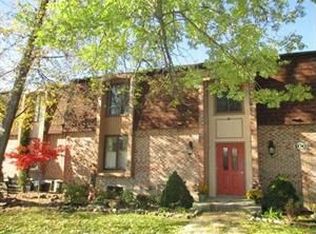 100 Charter Oaks Dr APT 1, Amherst, NY 14228
