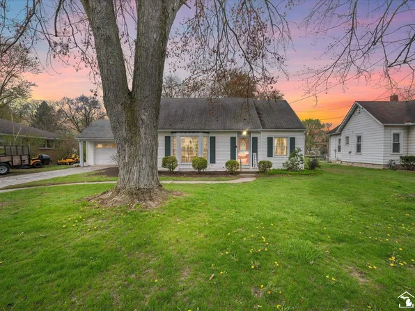 1210 W Temperance Rd, Temperance, MI 48182