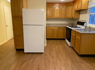 306 Buckley Rd #B, Liverpool, NY 13088