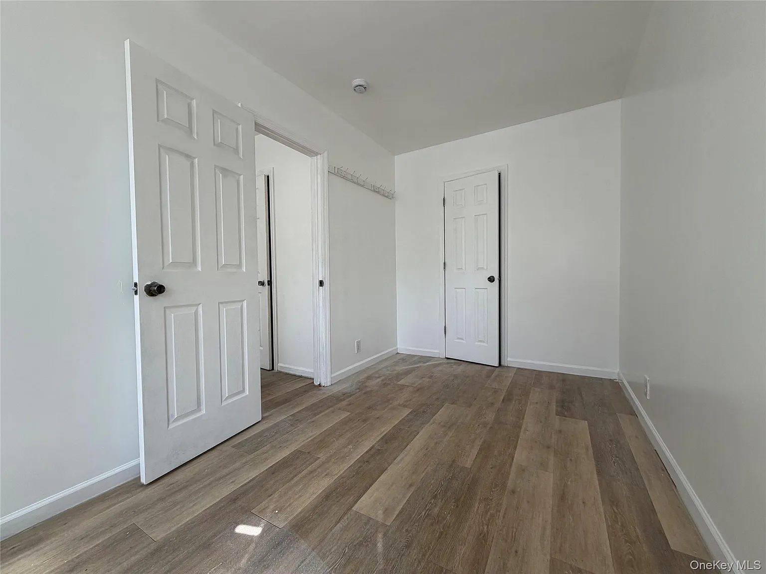 1 bed, 1.0 bath, 792 sqft, $1,900 — Photo 4