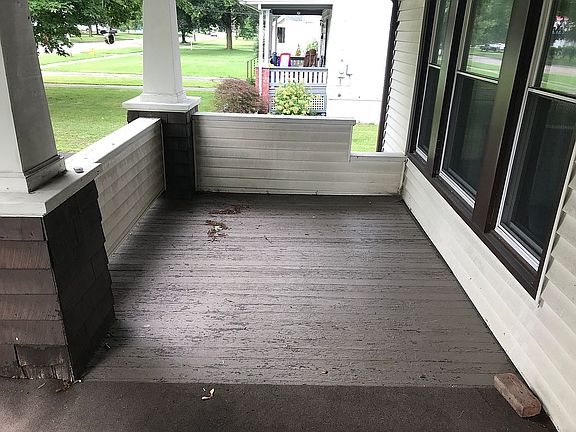 3rd image of 116 Oakwood Ave